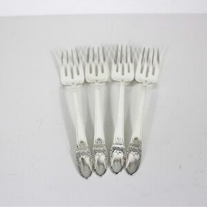 1937 First Love Set of 4 Vintage Silver Individual Salad Forks Slot Tine, Rogers